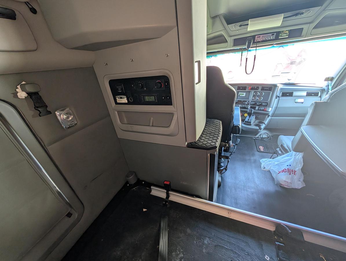 Used 2018 KENWORTH T680