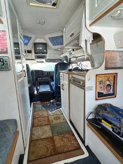 Used 2000 Dodge Leisure Travel Van