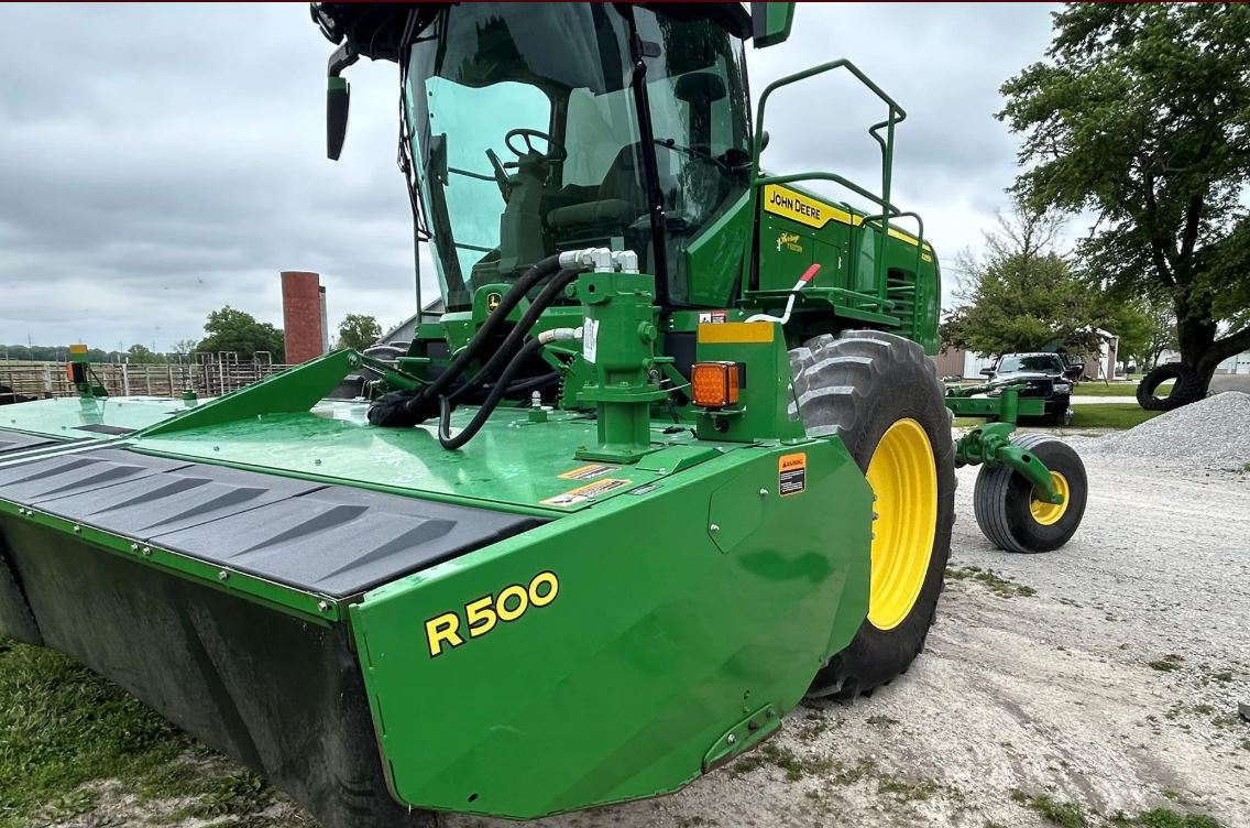 Used 2022 John Deere W235r