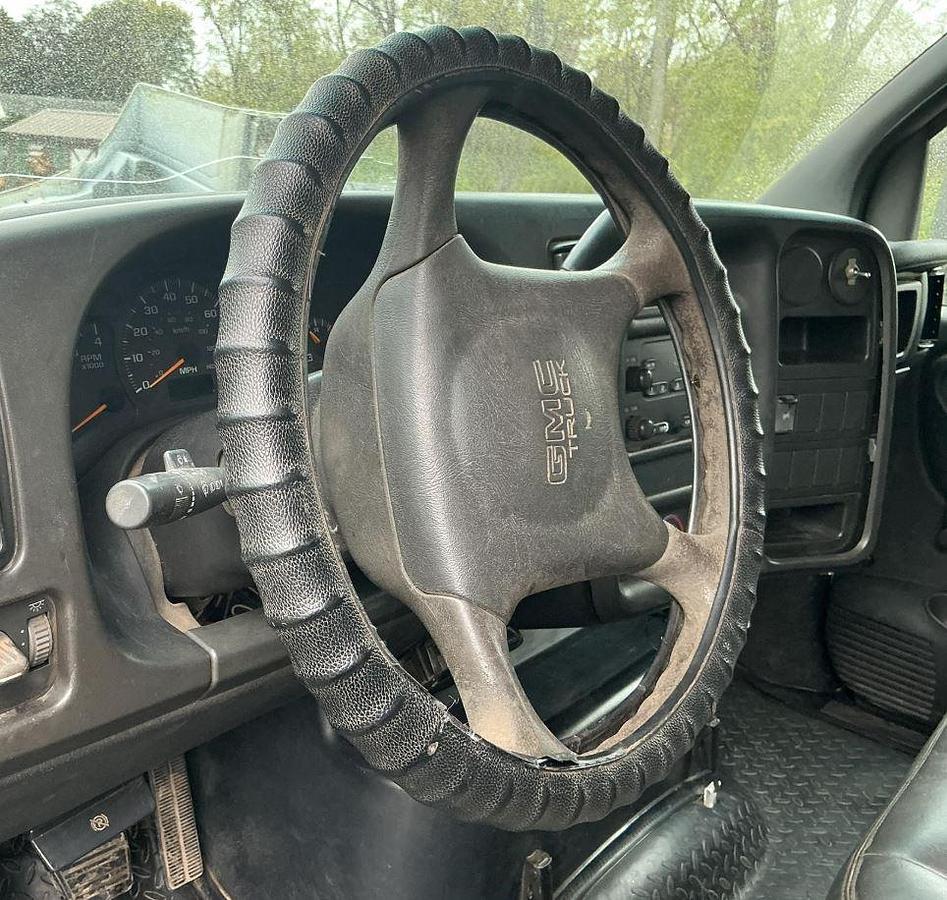 Used 2005 GMC Topkick C7500 Dump Truck