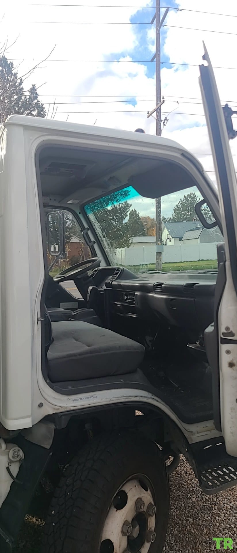 Used 2003 Isuzu NPR