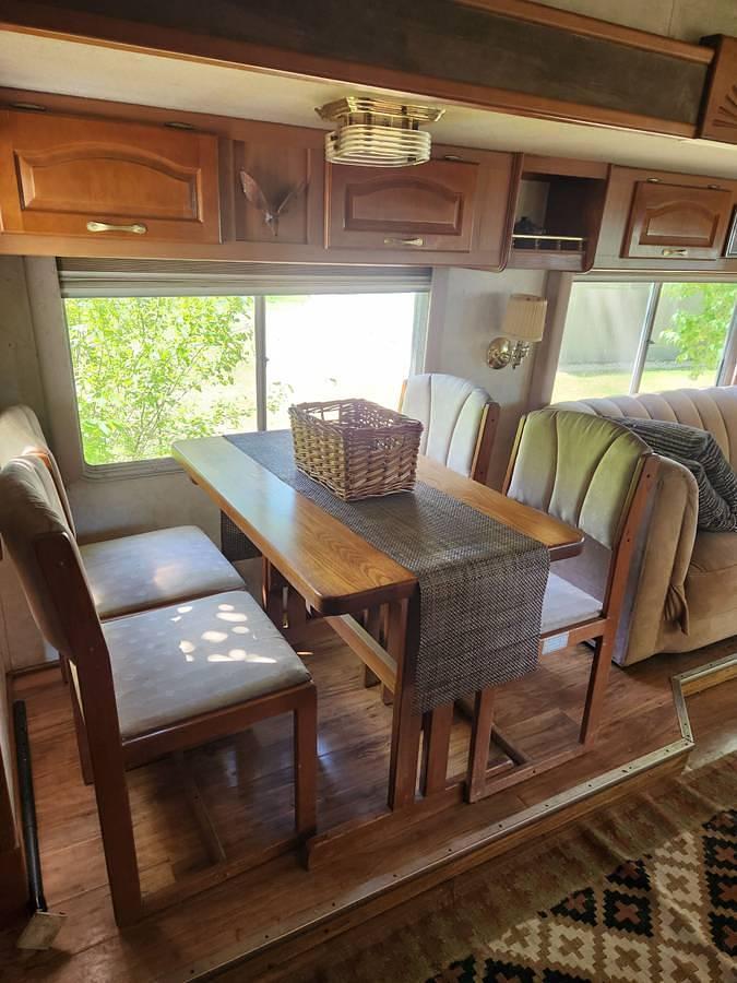 Used 2001 Damon Motorhome