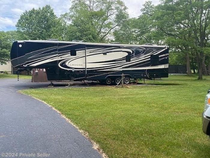 Used 2020 DRV Fullhouse LX455