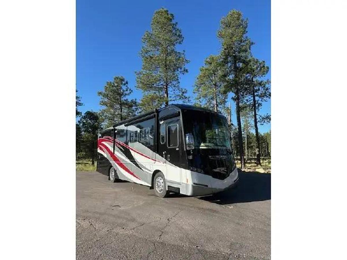 Used 2014 Winnebago Journey 34B Class A Motorhome