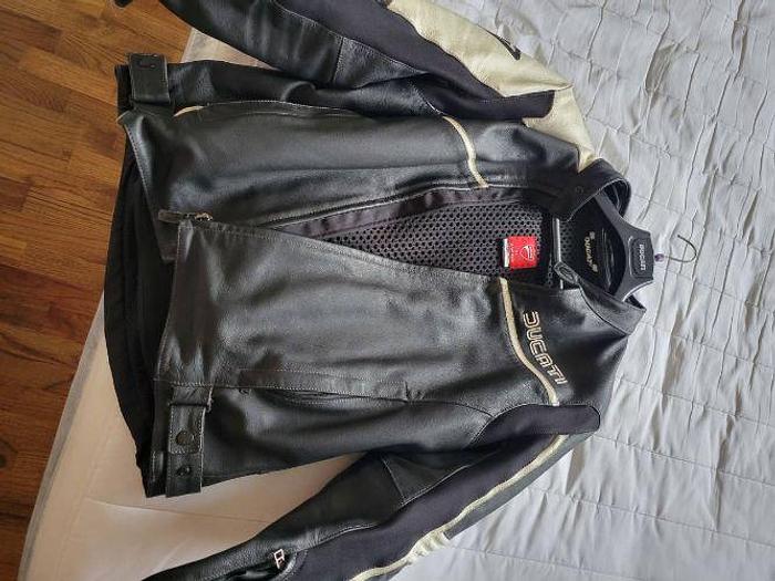 Used 2021 Ducati Diavel 1260cc