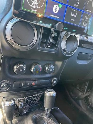 Used 2015 Jeep Wrangler Unlimited Sport