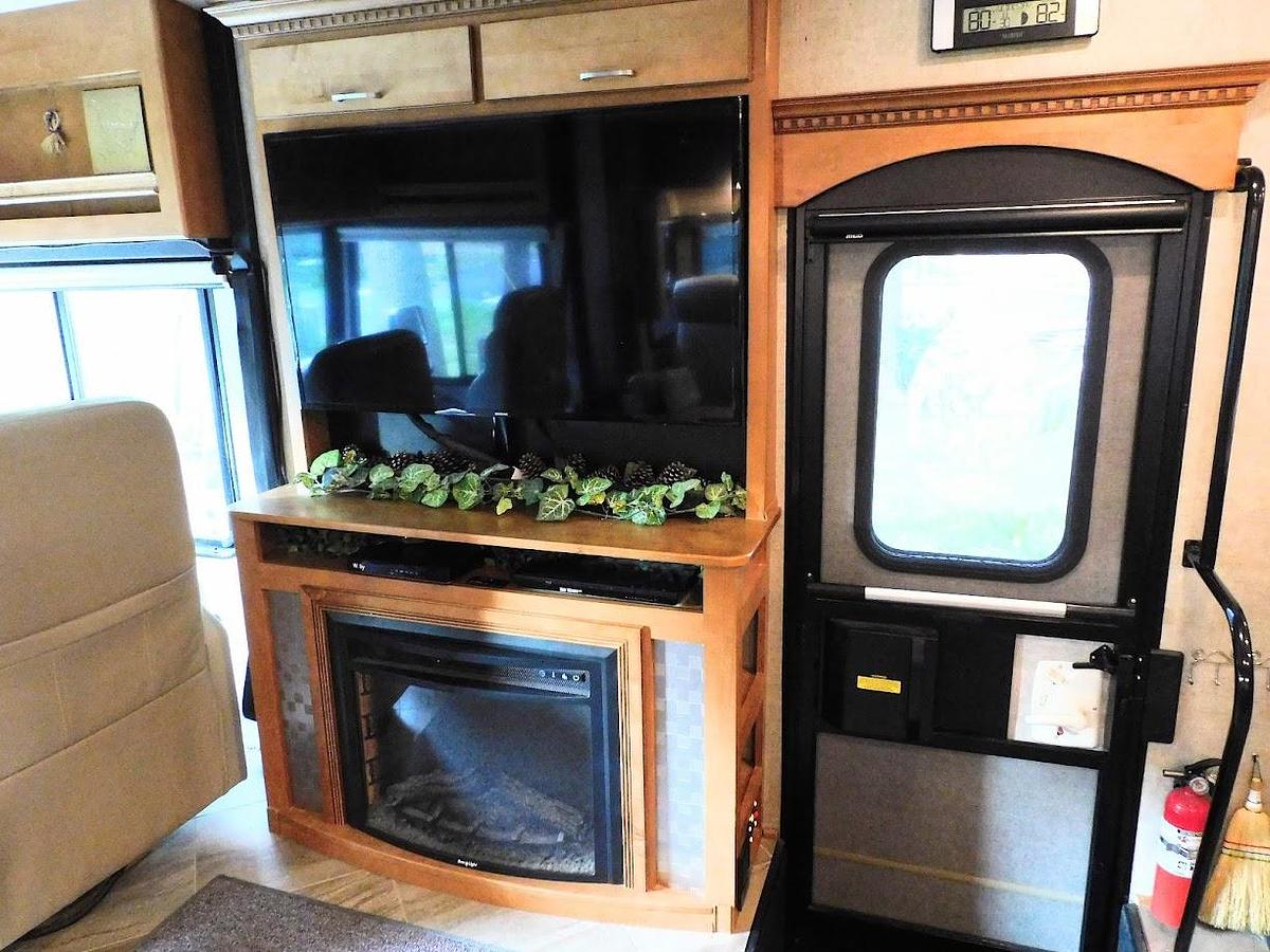 Used 2018 Winnebago Forza 34T