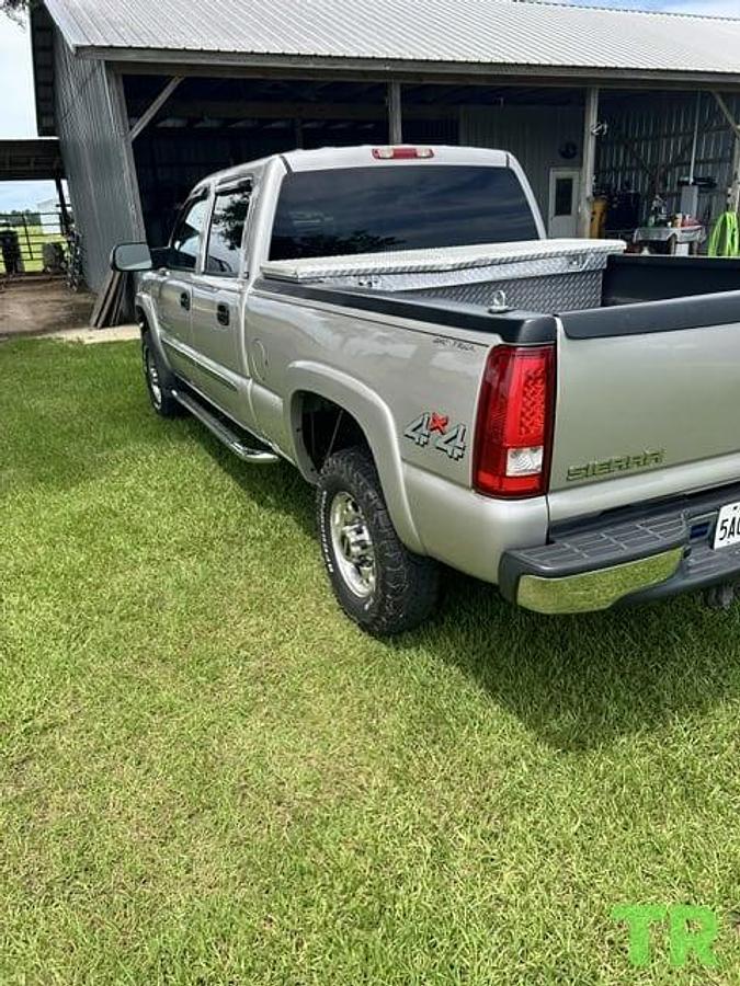 Used 2005 GMC Sierra 2500HD Duramax Diesel 4x4