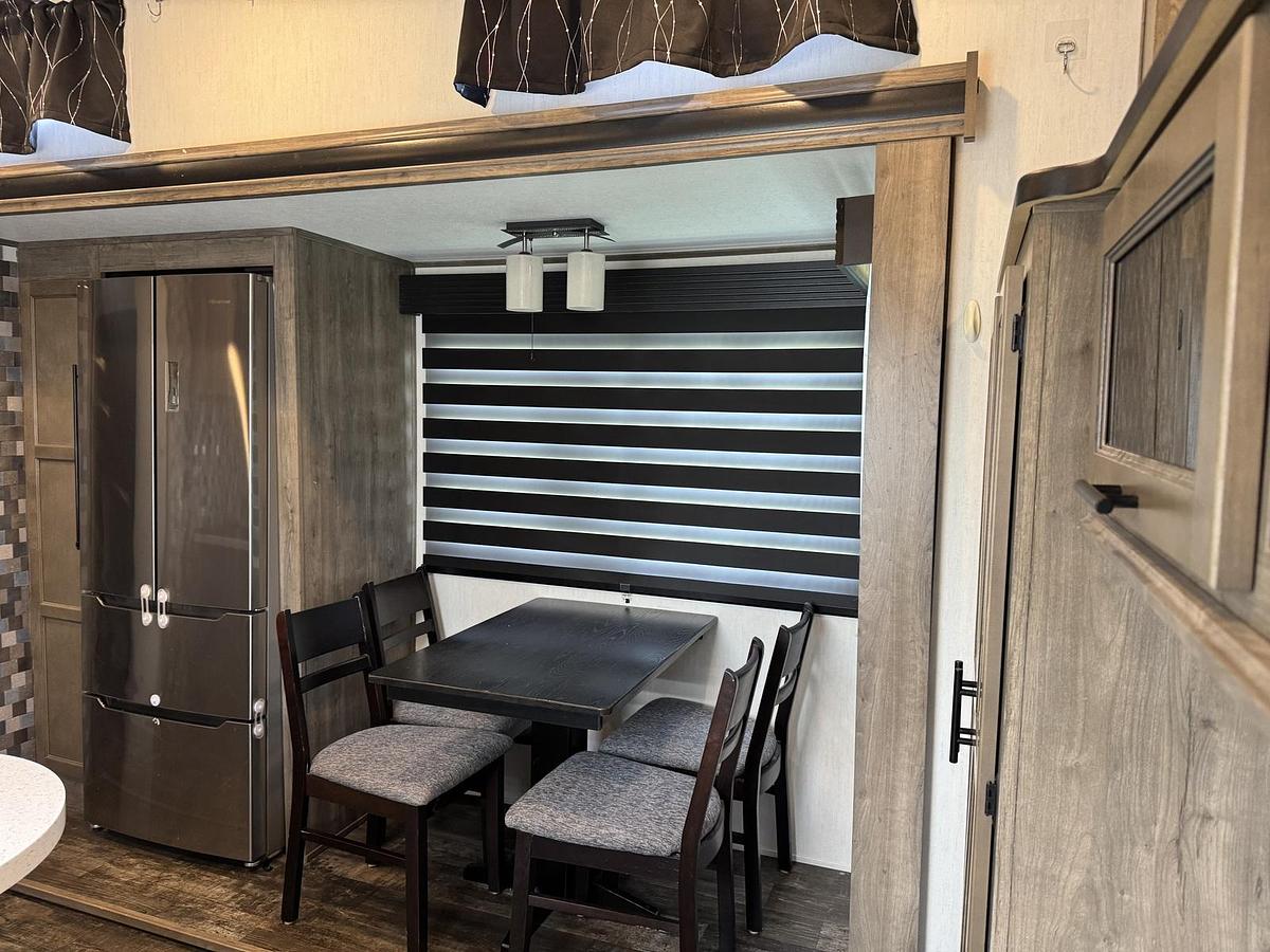 Used 2021 Forest River Sabre 37FLL