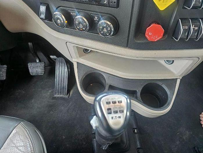 Used 2023 Peterbilt 567