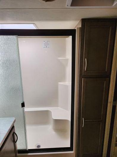 Used 2017 KZ Durango Gold G384RLT