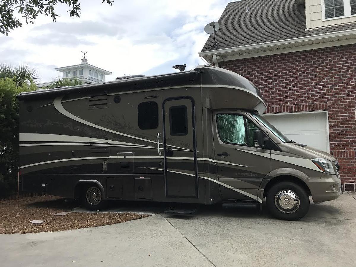 Used 2017 Dynamax Isata 3 Series 24FW Class C Motorhome