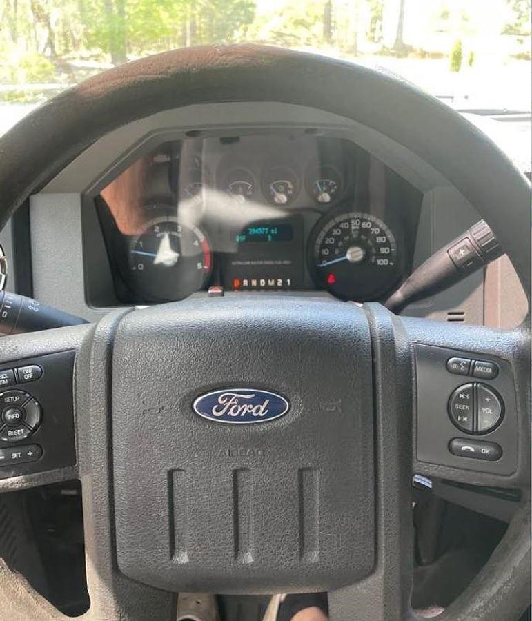 Used 2013 FORD F550 XLT Utility Truck