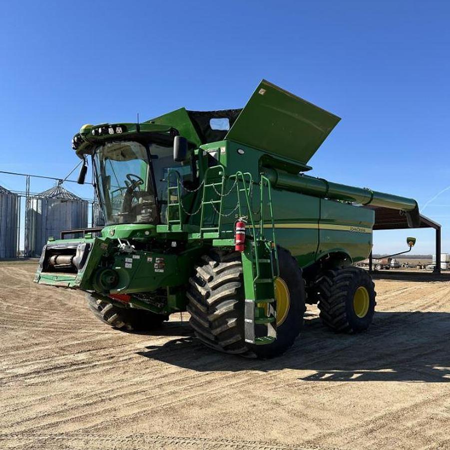 Used 2023 John Deere S790