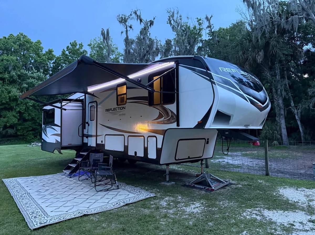 Used 2021 Grand Design Reflection 31MB