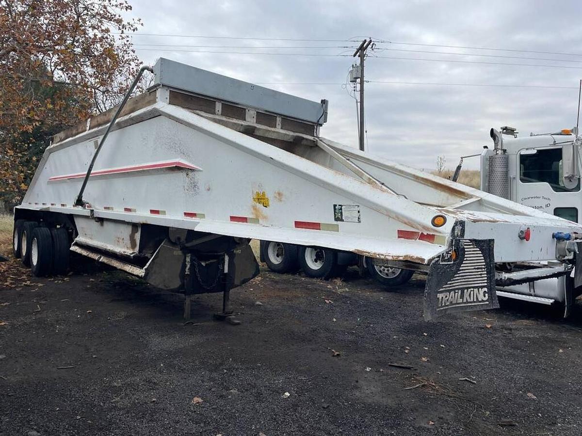 Used 1999 Road Master Belly Dump