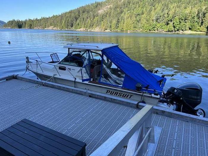 Used 1984 Pursuit 2600