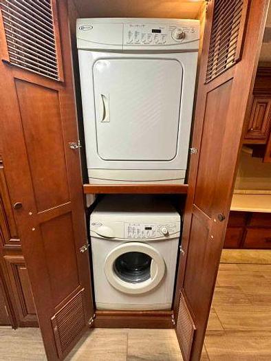 Used 2008 Travel Supreme Insignia 42DL24