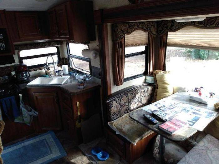 Used 2010 Toyota Tundra & 2013 Keystone Cougar 25RKS