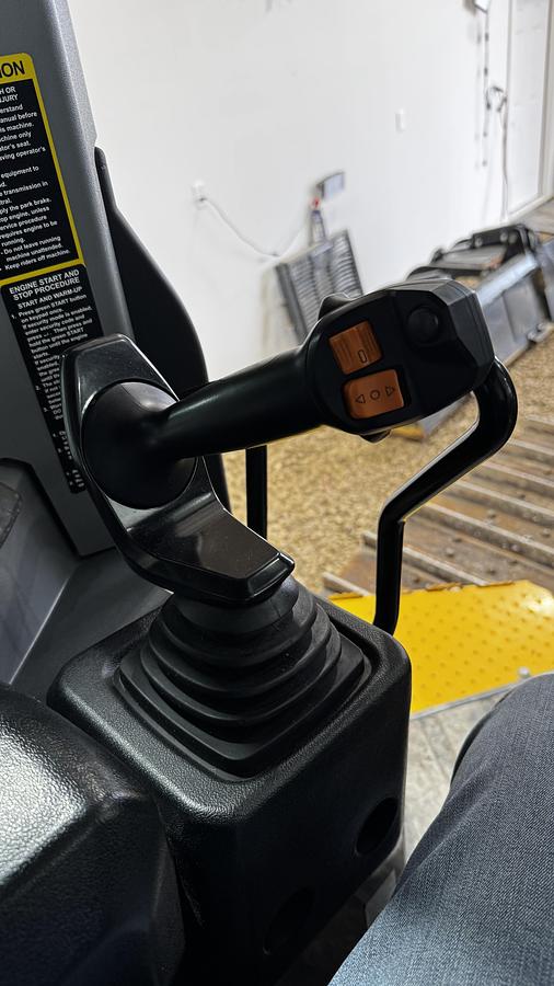 Used 2022 John Deere 700L XLT Crawler Dozer