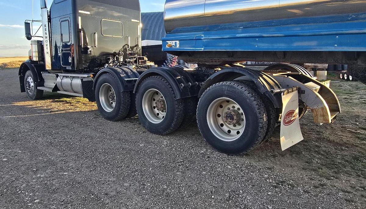 Used 2008 KENWORTH T800