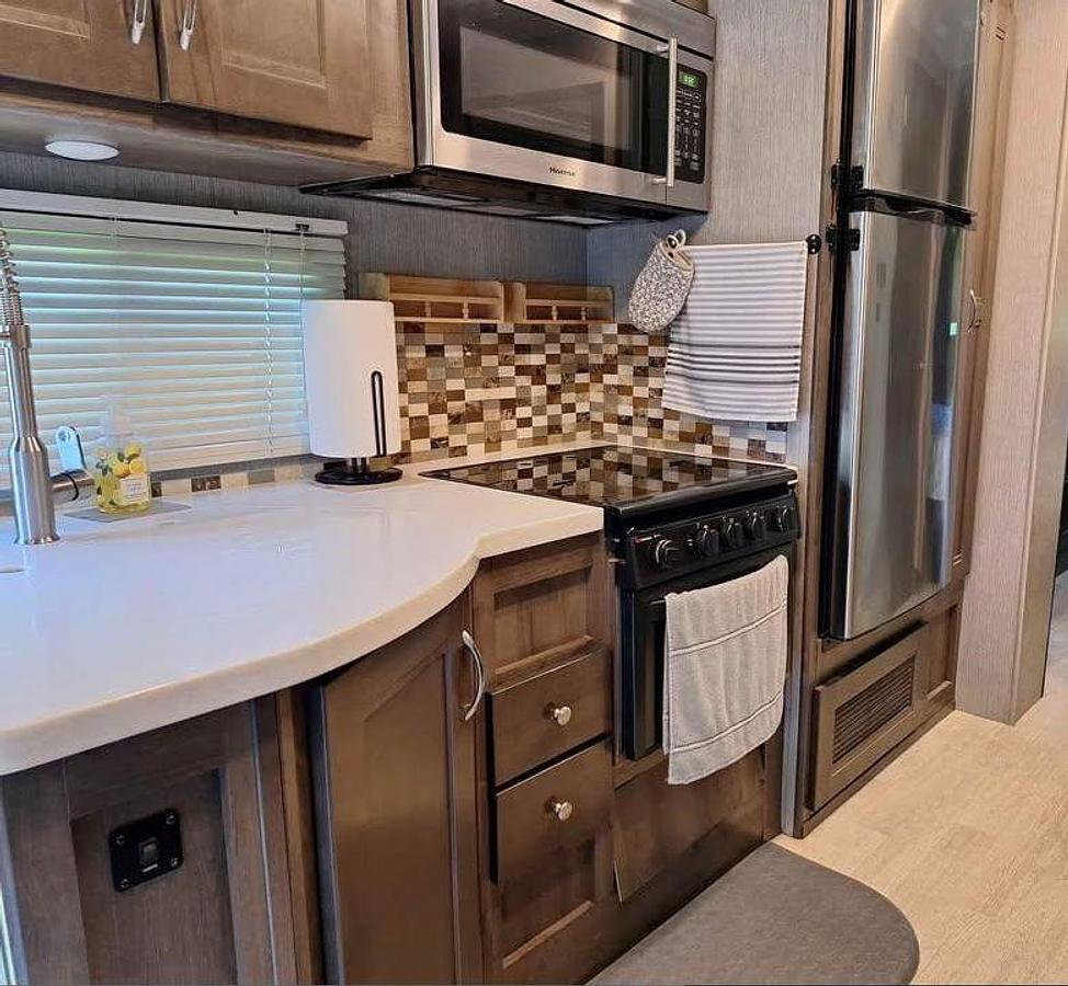 Used 2021 Nexus Wraith 32W Class Super C Motorhome