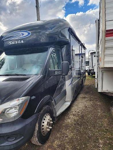 Used 2017 Thor Motor Coach Siesta 24SS