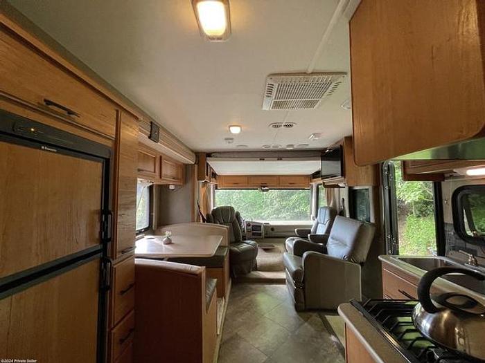 Used 2016 Fleetwood Flair 26E