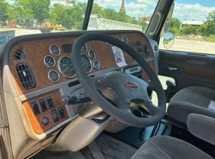 Used 2007 Peterbilt 379