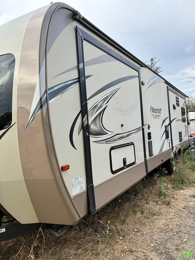 Used 2018 Flagstaff Superlite