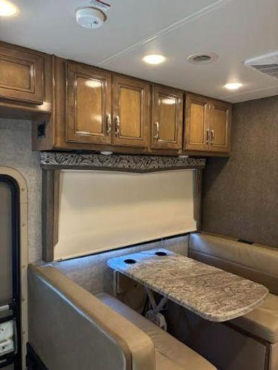 Used 2020 Thor Magnitude SV34