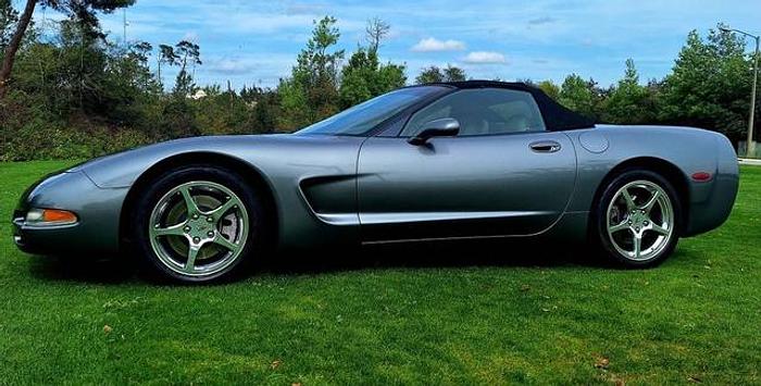 Used 2004 Chevrolet Corvette
