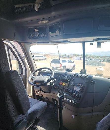 Used 2017 Freightliner CASCADIA 113