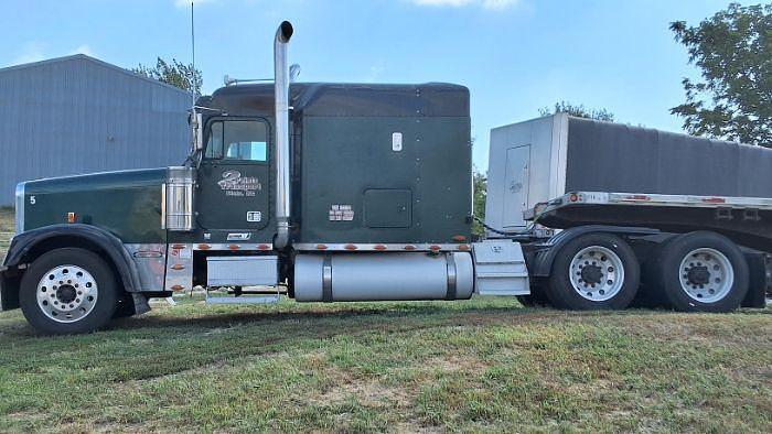 Used 2003 Freightliner Classic