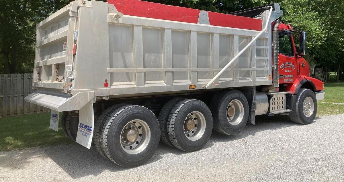 Used 2016 Volvo VHD84B200 Dump Truck