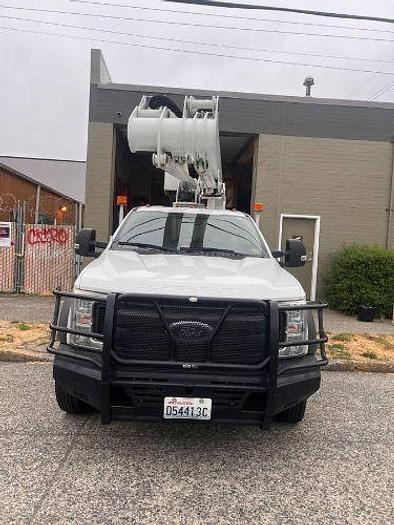 Used 2018 Ford F550 Super Duty with Duralift Model DPM2 47DU