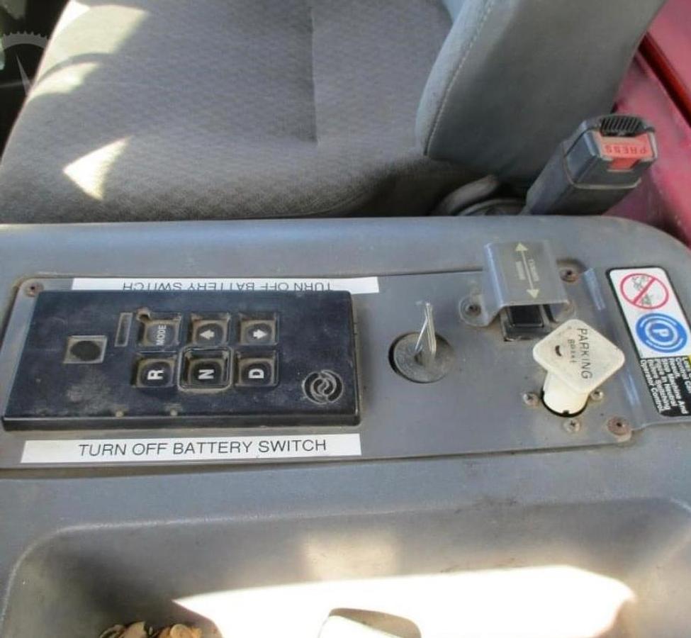 Used 2004 GMC Sweeper Truck