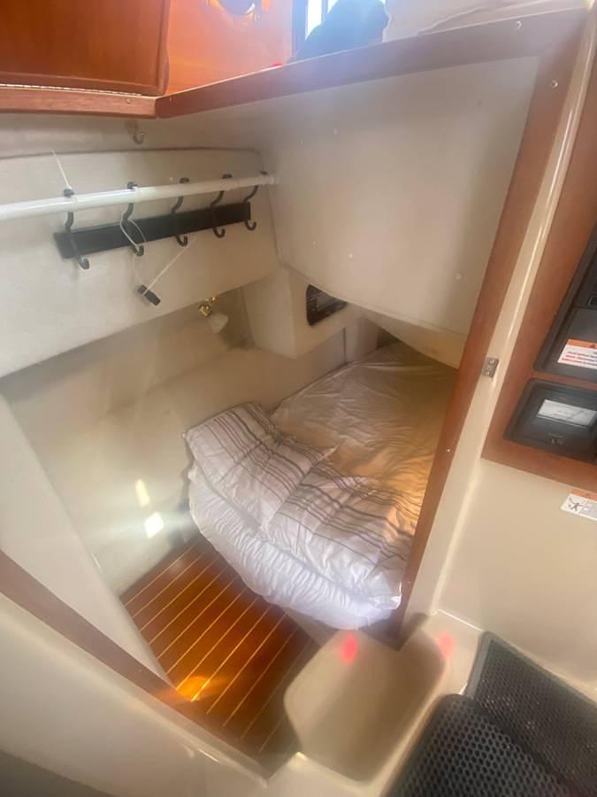 Used 2011 Ranger Tug R29