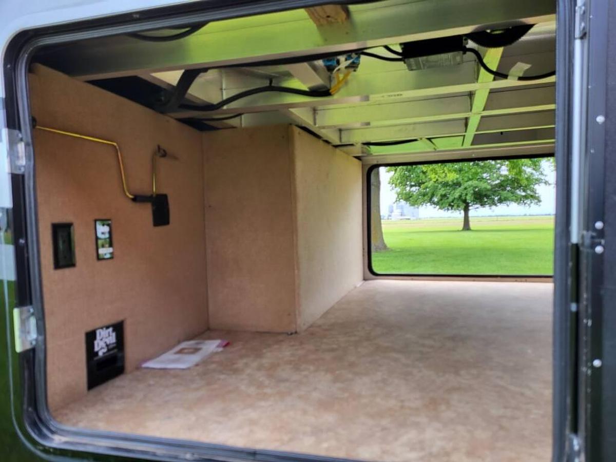 Used 2020 Vanleigh Beacon 39 RLB Fifth Wheel