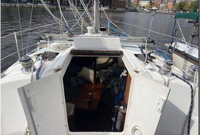 Used 1996 Hunter 29.5