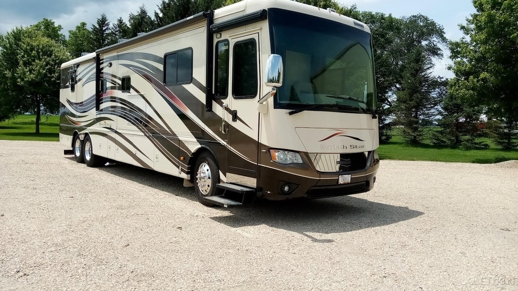 Used 2013 Newmar Dutch Star 4318