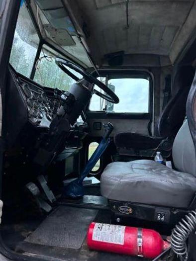 Used 1997 Peterbilt 379 EXHD