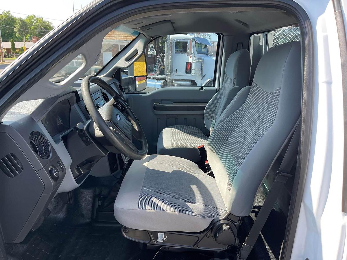 Used 2017 Ford F650 XL Mechanic Service Truck