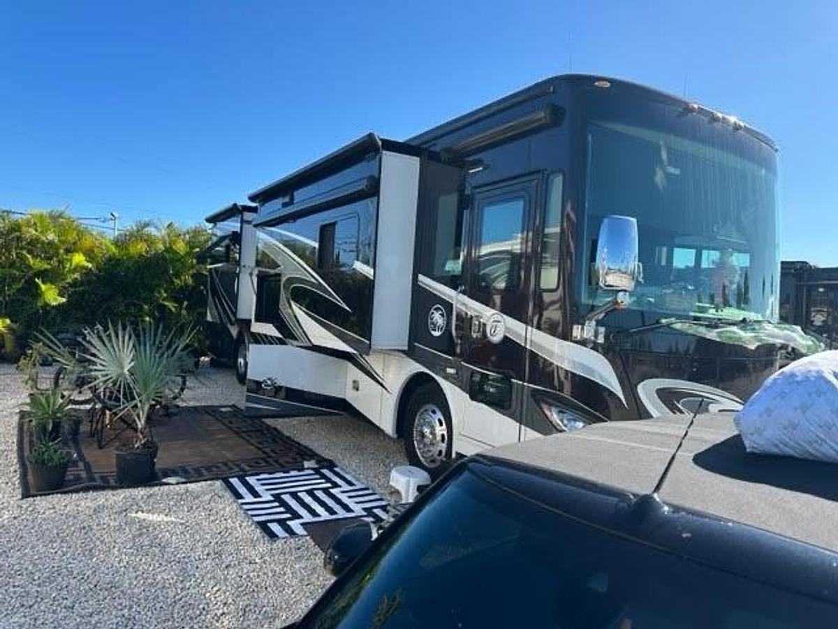 Used 2016 Tiffin Motorhomes Phaeton 40QBH Class A Motorhome