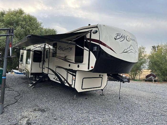 Used 2017 Heartland Big Country 4010RD