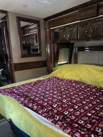 Used 2020 Fleetwood Discovery LXE 40M