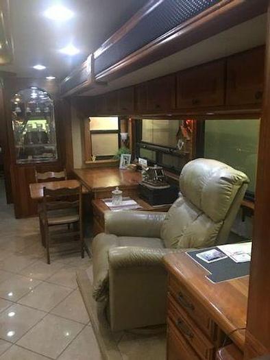 Used 2007 Fore Travel Phenix 45.