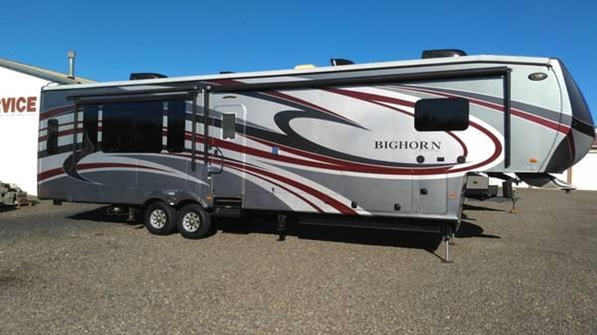 Used 2016 Heartland Bighorn