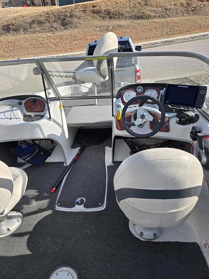Used 2012 Nitro 290 Sport Boat