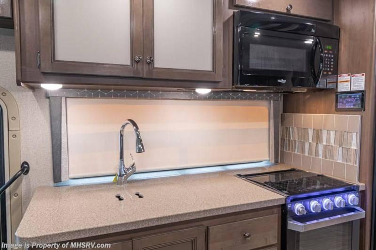 Used 2020 Thor Motor Coach Windsport 32T